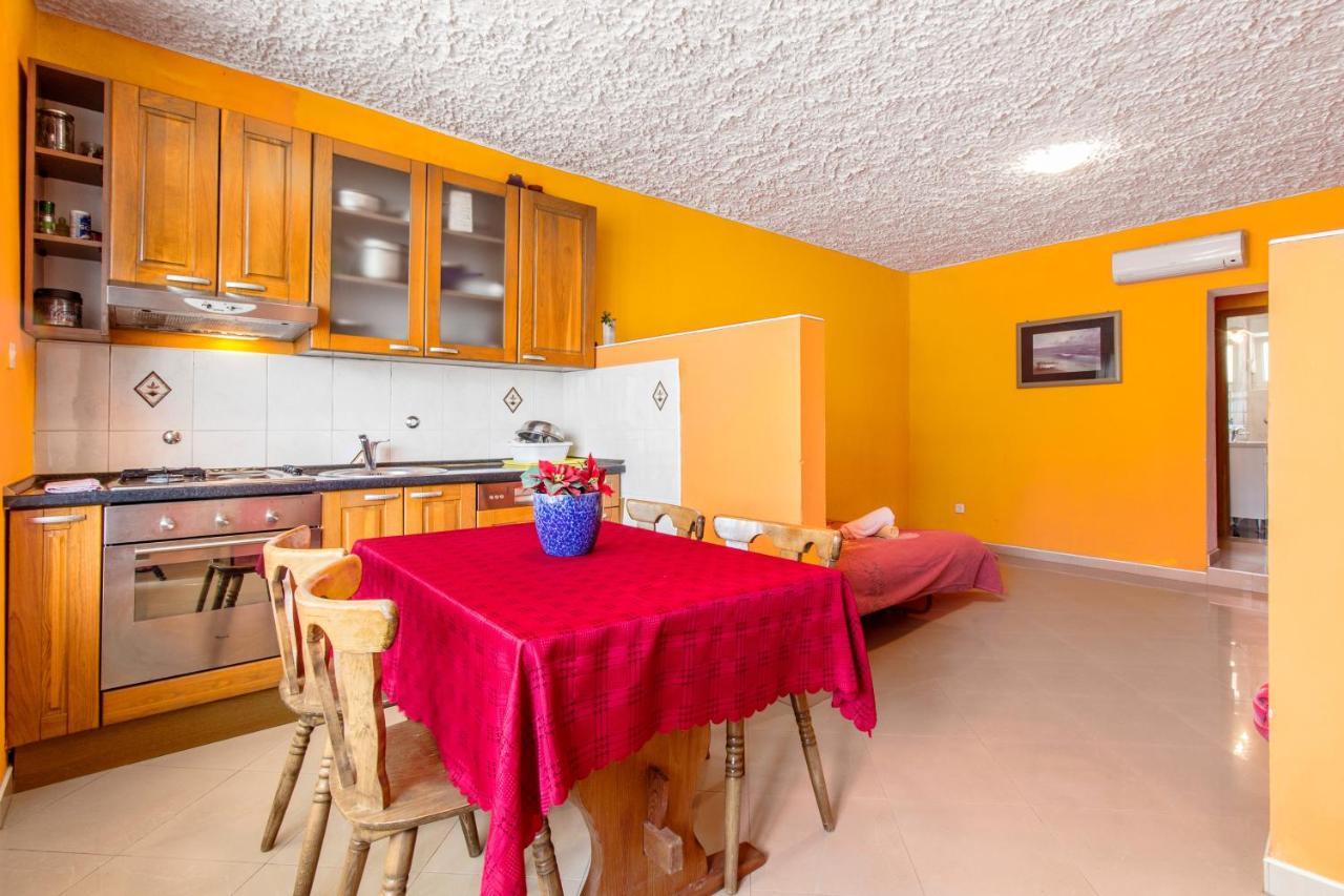 Apartment Sparadici 10015B Гребастика Экстерьер фото